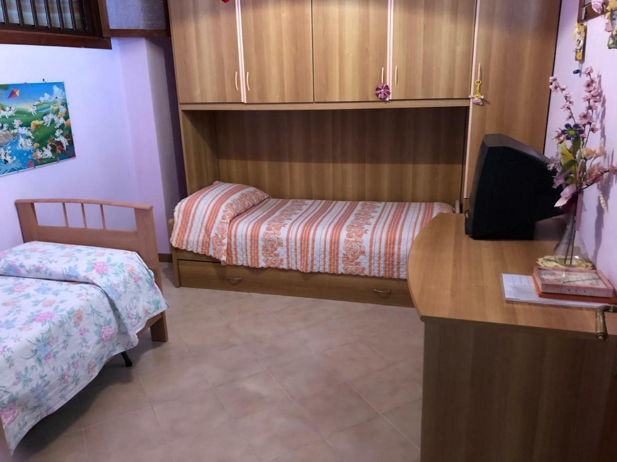 Locazione Turistica F.G. Rando Apartment Letojanni Exterior foto